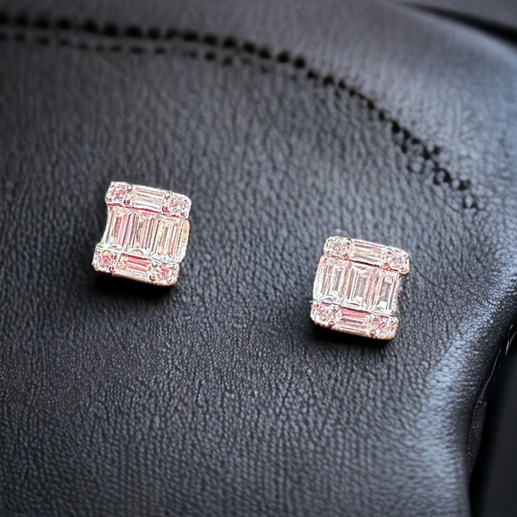 NEW 925 Sterling Silver Sparkling Multi CZ Crystal Square Stud Earrings - Picture 5 of 14